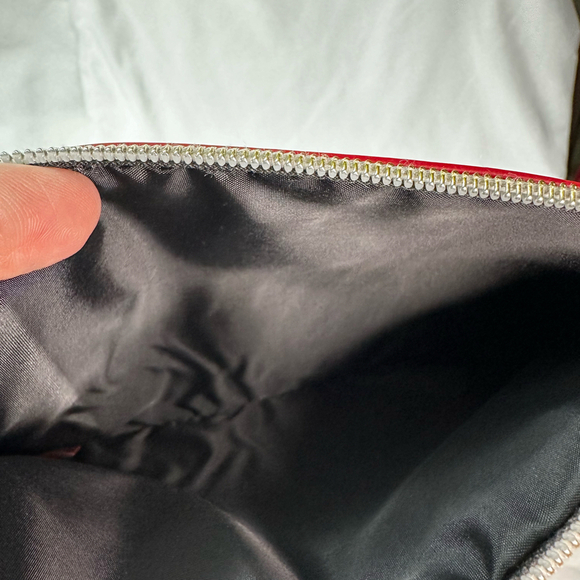 Victoria’s Secret XOXO Red Pouch - Picture 3 of 3